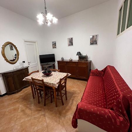 La Casa Di Franci Apartment เลวานโต ภายนอก รูปภาพ