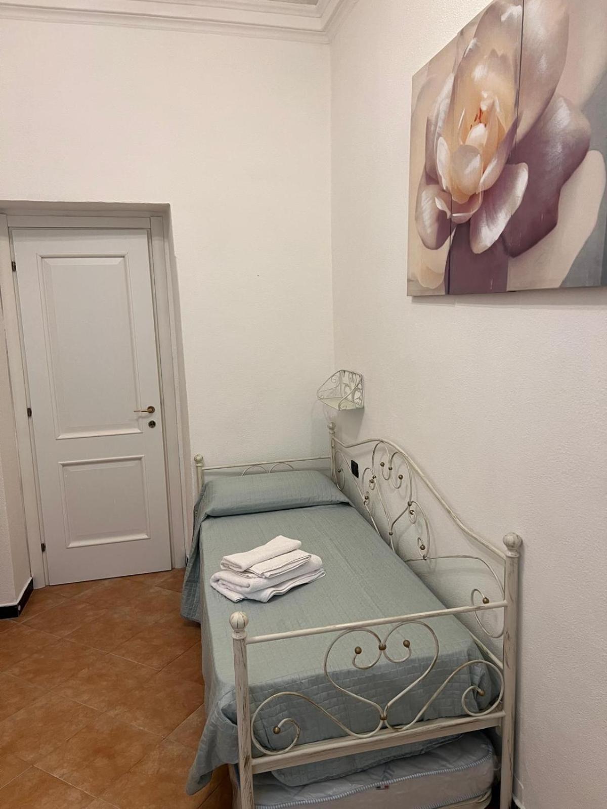 La Casa Di Franci Apartment เลวานโต ภายนอก รูปภาพ